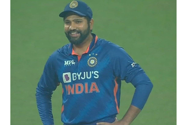 இந்திய அணியில் இடம் வேண்டும்னா இதையெல்லாம் செய்யுங்க! வெற்றிக்கு பின் பேசிய ரோகித் சர்மா; | Ind Vs Wi 1St T20 Rohit Sharma Press Conference