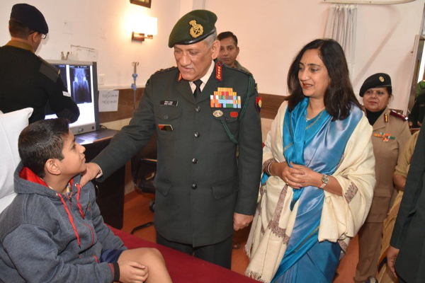 ஹெலிகாப்டர் விபத்தில் உயிரிழந்த பிபின் ராவத் மனைவி தொடர்பில் பலரும் அறியாத தகவல்கள் | Many People Do Not Know Wife Of Pipin Rawat ஹெலிகாப்டர் விபத்தில் உயிரிழந்த பிபின் ராவத் மனைவி தொடர்பில் பலரும் அறியாத தகவல்கள் | Many People Do Not Know Wife Of Pipin Rawat