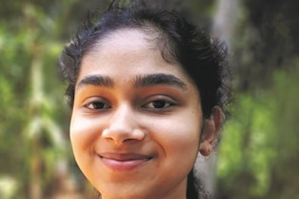 ஒன்லைனில் விஷம் வாங்கி தற்கொலை செய்துகொண்ட பிள்ளைகள் : கனேடியர் கைது | Children Commit Suicide By Buying Poison Online