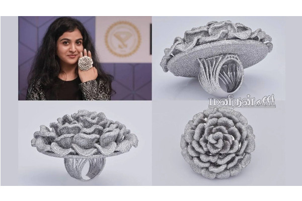 கின்னஸ் சாதனை படைத்த காளான் மோதிரம் - இதன் சிறப்பு அம்சம் என்ன தெரியுமா? | Kerala Jeweller World Record Mushroom Ring