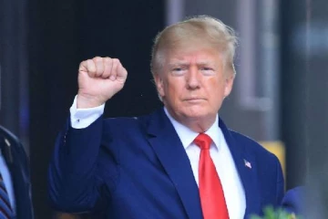 இதுவரை எந்த அமெரிக்க ஜனாதிபதியும்... டிரம்ப் வீட்டில் FBI சோதனையின் பகீர் பின்னணி