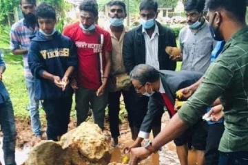 யாழ். பல்கலையில் அமைதி தூபி கட்டுவதற்கு மாணவர்கள் மறுப்பு!