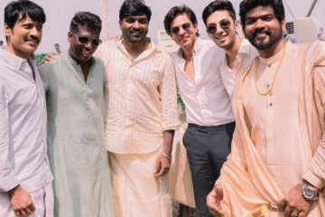 எங்க நயன்தாராவை காணோம்..நயன்தாரா இல்லாமல் புகைப்படம் எடுத்த விக்கி...!