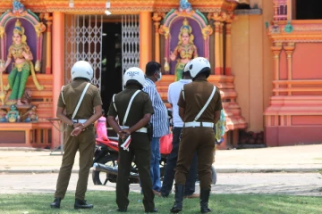 சுகாதார அமைச்சர் வற்றாப்பளை கண்ணகி அம்மன் ஆலயத்தில் வழிபாடு!