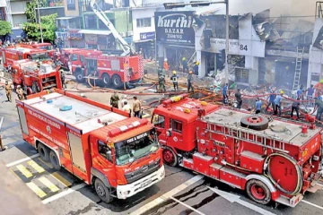 கொழும்பில் பாரிய தீ விபத்து