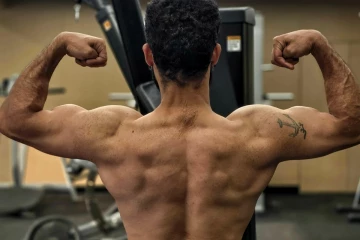 பிரபல நடிகர் வெளியிட்ட போட்டோ.. மிரண்டுபோன ரசிகர்கள்