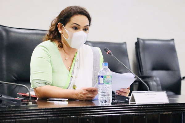 காக்கை கூட்டில் முட்டையிடும் ஐக்கிய மக்கள் சக்தி; பெண் எம்.பி.விசனம்! | United People S Power Laying Eggs Crow S Nest
