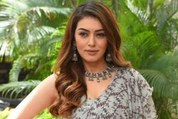 முதன்முறையாக தனது வருங்கால கணவருடன் எடுத்த ரொமான்டிக் புகைப்படம் வெளியிட்ட ஹன்சிகா- இதோ பாருங்கள்