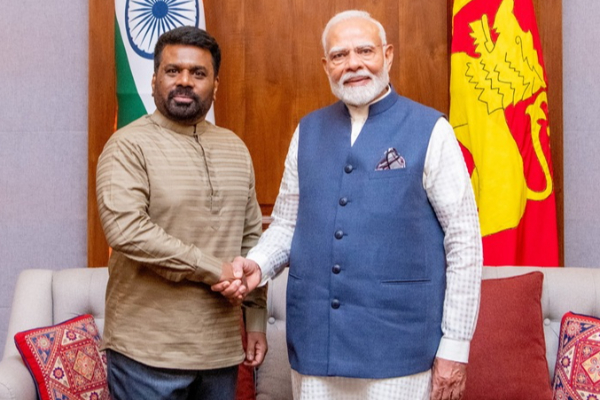 இலங்கையின் துறைமுகங்களை இந்தியாவிற்கு தாரைவார்க்கவுள்ள அநுர அரசு : அம்பலப்படுத்திய விமல் | Handing Over Kankesanthurai Trinco Ports To India