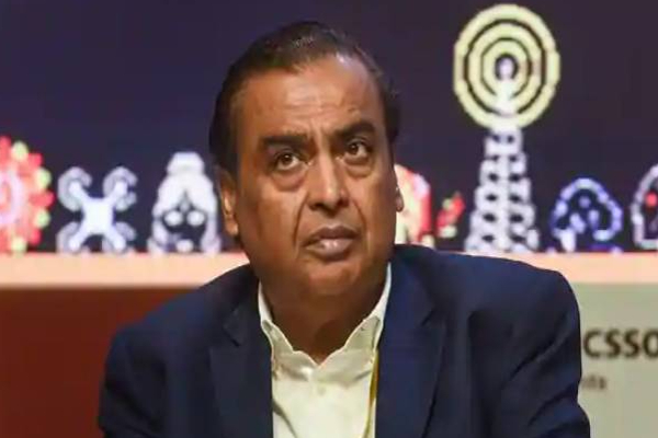 உலக பணக்காரரான முகேஷ் அம்பானி விட்டிற்கு தொலைபேசியில் வெடிகுண்டு மிரட்டல்! | World S Richest Man Mukesh Ambani Home Bomb Threat