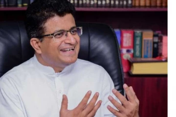 ආණ්ඩුවේ බහුතරය නැතිකරන ක්‍රමය ගම්මන්පිල කියයි..!