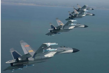 சீண்டிய அமெரிக்கா., தைவான் வான்வெளிக்குள் நுழைந்த சீன போர் விமானங்கள்!