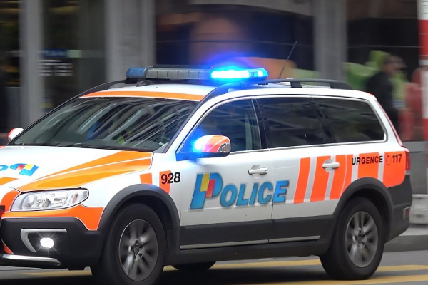 சுவிட்சர்லாந்தில் இளம்பெண்ணுக்கு நேர்ந்த பயங்கரம்: நாடுகடத்தப்படும் புலம்பெயர்ந்தோர் | Us Women Assult Man To Deport After 12 Yr Prison