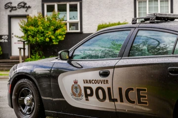 கனடாவில் 15 வயது சிறுவன் குத்திக் கொலை