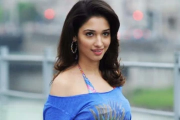 மாடர்ன் உடையில் கொள்ளை அழகில் நடிகை தமன்னா... பிறந்தநாள் கொண்டாட்ட காணொளி