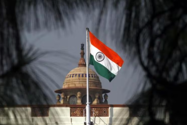 இலங்கைக்கு வருகை தரும் 14 பேர் கொண்ட இந்திய கடற்றொழிலாளர்கள் குழு | 14 Indian Fishermen Visit Lanka Retrieve 7 Boats