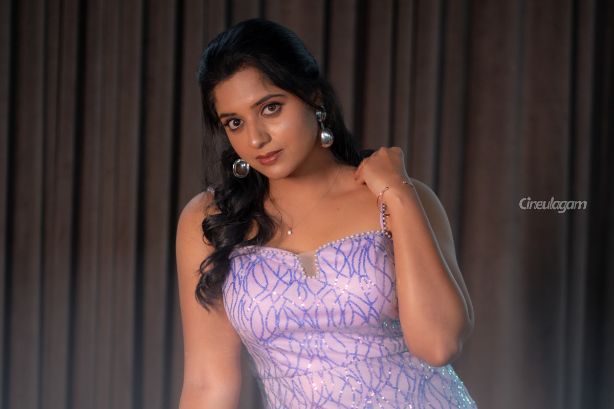 நான் பொறுப்பாக முடியாது.. எதிர்நீச்சல் சீரியல் நடிகை பெயரில் பணமோசடி! | Sathya Devarajan Complaint On Fake Accounts நான் பொறுப்பாக முடியாது.. எதிர்நீச்சல் சீரியல் நடிகை பெயரில் பணமோசடி! | Sathya Devarajan Complaint On Fake Accounts