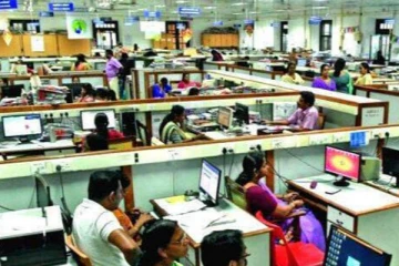 அரச ஊழியர்களை குறைக்குமாறு அரசாங்கத்திற்கு ஆலோசனை