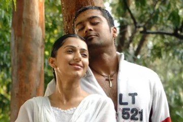 சில்லுனு ஒரு காதல் படத்தில் முதன் முதலில் நடிக்கவிருந்த நடிகை.. இப்படியொரு வாய்ப்பை தவறவிட்டுட்டாரே