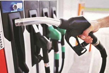 தமிழக வரலாற்றிலேயே முதல்முறையாக ரூ.100ஐ கடந்த டீசல் விலை - வாகன ஓட்டிகள் வேதனை