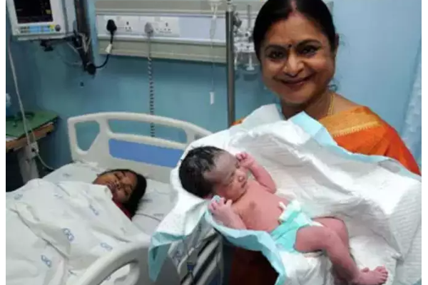 இந்தியாவின் முதல் டெஸ்ட் டியூப் பேபியை உருவாக்கிய நடிகர் ஜெமினி கணேசனின் மகள்... தற்போதைய நிலை என்ன? | Actor Gemini Ganeshans Daughter Is Gynaecologist