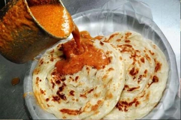 வாயில் புரோட்டாவை வைத்தவாறு உயிரிழந்த நபர்: காரணம் என்ன?