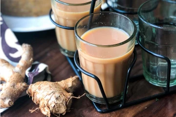 யாரெல்லாம் இஞ்சியை தோலை நீக்கி விட்டு பயன்படுத்துகிறீர்கள்.... இனி இந்த பிழையை செய்யாதீர்கள்!