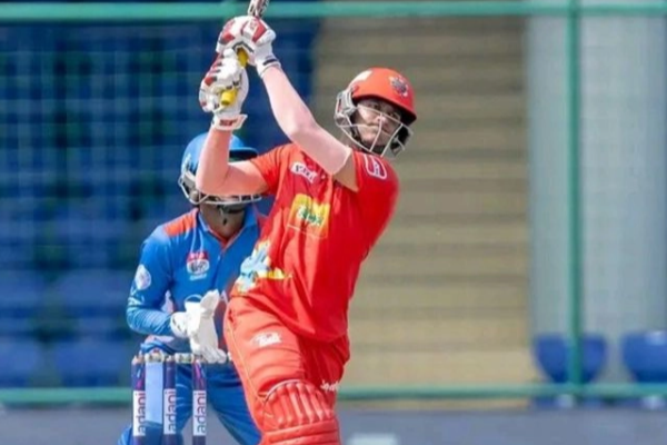 ஒரே ஓவரில் 6 சிக்ஸர்கள் அடித்த வீரர்கள் - யுவராஜ் சிங் முதல் அப்பாஸ் அப்ரிடி வரை | List Of Batsmans Hit 6 Sixes In An Over ஒரே ஓவரில் 6 சிக்ஸர்கள் அடித்த வீரர்கள் - யுவராஜ் சிங் முதல் அப்பாஸ் அப்ரிடி வரை | List Of Batsmans Hit 6 Sixes In An Over