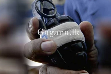 පොලිසියට බෝම්බයක් ගසා පනින්න හදපු යුද හමුදා සෙබලා.