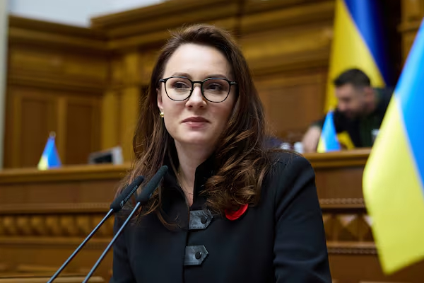 உக்ரைன் புதிய பிரதமராக பெண் நியமனம் | Ukraine Appoints Woman As New Prime Minister