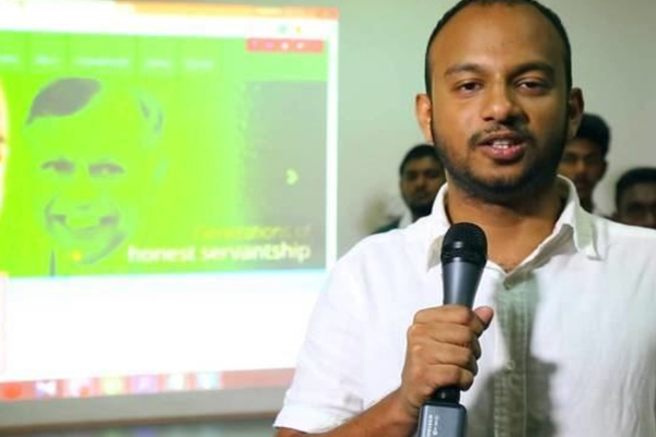 புதிய ஜே.வி.வி போத்தலில் பழைய வைன்: அரசாங்கத்தை குற்றம் சுமத்தும் எதிர்தரப்பு | Old Wine In A New Bottle Jvp