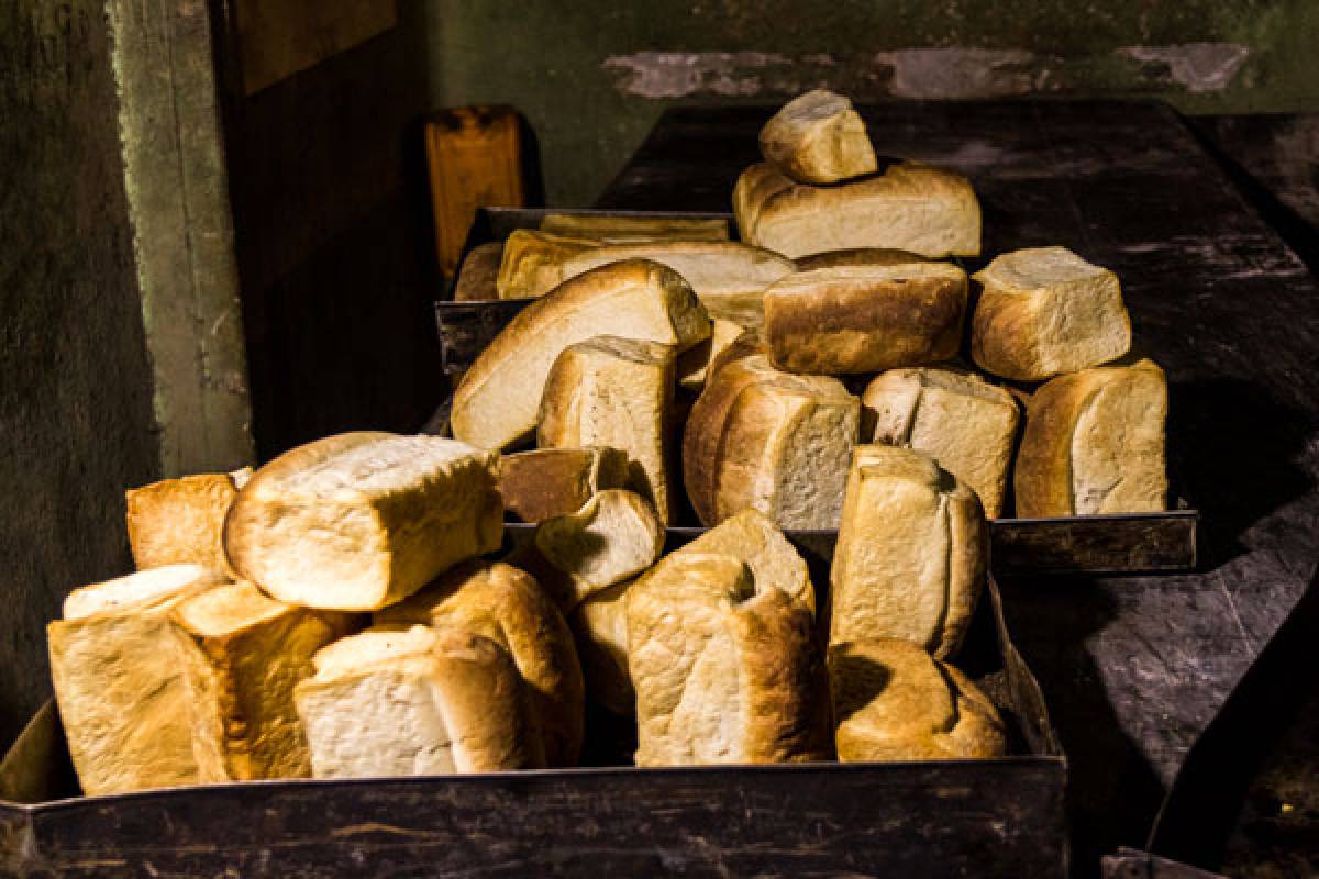 எடை குறைந்த பாண் விற்பனை: எடுக்கப்படவுள்ள நடவடிக்கை | Raids On Outlets Selling Underweight Bread எடை குறைந்த பாண் விற்பனை: எடுக்கப்படவுள்ள நடவடிக்கை | Raids On Outlets Selling Underweight Bread