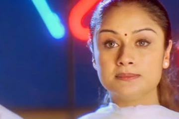 ஒரு காலத்தில் இளைஞர்களை கவர்ந்து இழுத்த சோனியா அகர்வாலா இது, லேட்டஸ்ட் போட்டோ