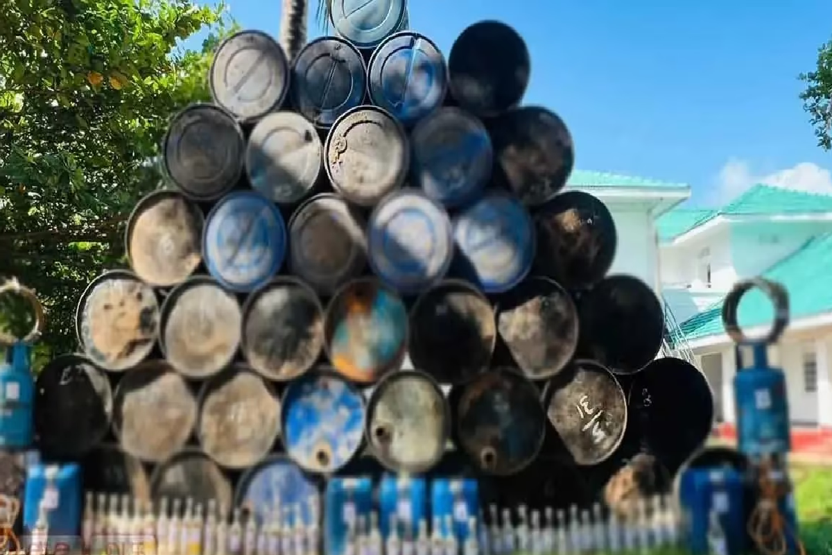 முற்றுகையிடப்பட்ட பாரிய சட்டவிரோத மதுபான உற்பத்தி நிலையம் | Large Illegal Liquor Production Facility Raided