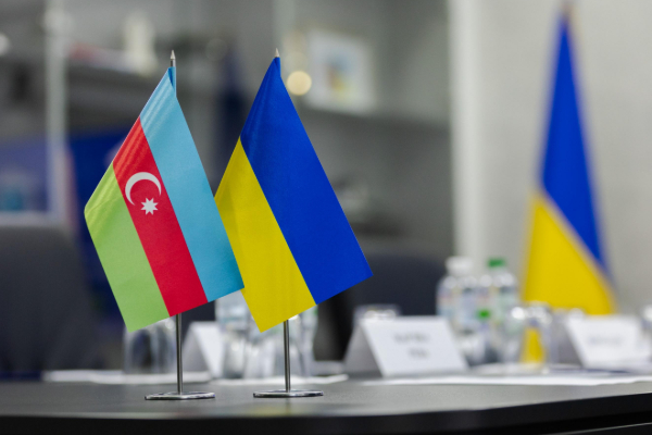 உக்ரைனுக்கு ஆயுதம் வழங்கவுள்ள ரஷ்யாவின் நட்பு நாடு | Azerbaijan To Supply Weapons To Ukraine