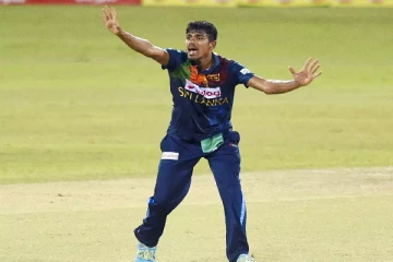 சென்னை அணியில் சிறிலங்கா இராணுவ வீரர் - தமிழகத்தில் வலுக்கும் எதிர்ப்பு(photos)