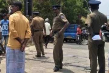 யாழில் கடும் மோதல் ஈடுபட்ட இளைஞர்கள் குழு! 3 பேர் வைத்தியசாலையில்