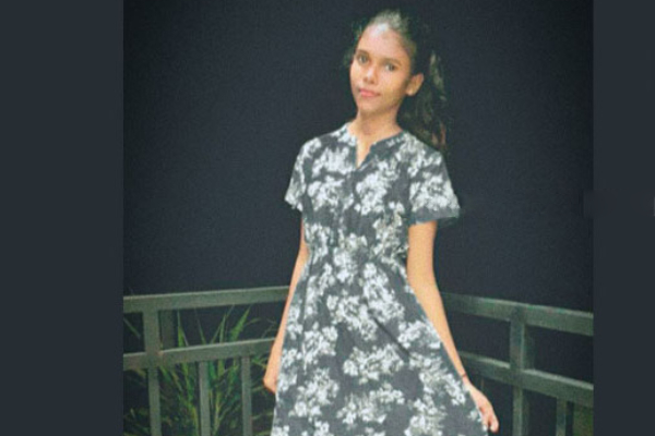 யுவதியை கண்டால் தெரிவியுங்கள்; பொலிஸார் அவசர கோரிக்கை! | Report If Found Police Request Missing Girl