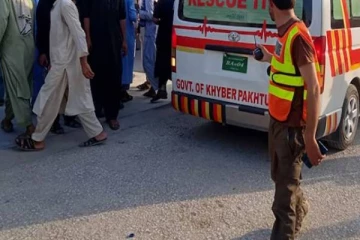 பாகிஸ்தானில் பயங்கரமான வெடிக்குண்டு தாக்குதல்: 5 பேர் பலி! 20 காயம்
