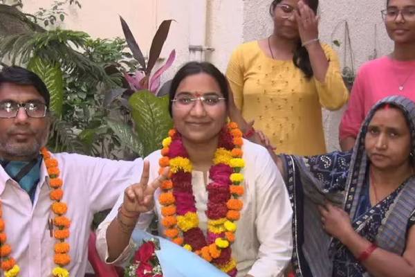 18 மாதங்கள் தனியார் நிறுவனத்தில் பணிபுரிந்து.., UPSC தேர்வில் தேர்ச்சி பெற்ற IAS அதிகாரி | Who Worked Private Company 18 Months Clear Upsc