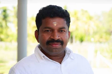 புலிகளுக்கு எதிராக ஆயுதம் ஏந்தியதாக பிள்ளையான் மீது குற்றச்சாட்டு