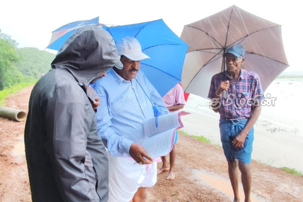 ஒலுமடுக்குளம் உடைப்பெடுத்துள்ளதால் ஏற்பட்டுள்ள பாதிப்பு - ரவிகரன் வலியுறுத்தியுள்ள விடயம் | Ravikaran Statement Statement ஒலுமடுக்குளம் உடைப்பெடுத்துள்ளதால் ஏற்பட்டுள்ள பாதிப்பு - ரவிகரன் வலியுறுத்தியுள்ள விடயம் | Ravikaran Statement Statement