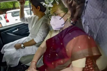 நேஷனல் ஹெரால்டு வழக்கு : அமலாக்க துறை விசாரணைக்கு ஆஜரானார் சோனியா காந்தி