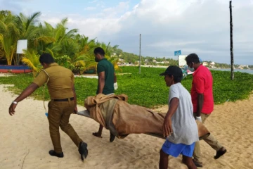 ප්‍රදේශයකින් නාඳුනන මළසිරුරක් හමුවෙයි
