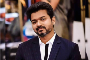 அப்பா , அம்மாவுக்கு எதிராக நடிகர் விஜய் வழக்கு - திரையுலகினர் அதிர்ச்சி