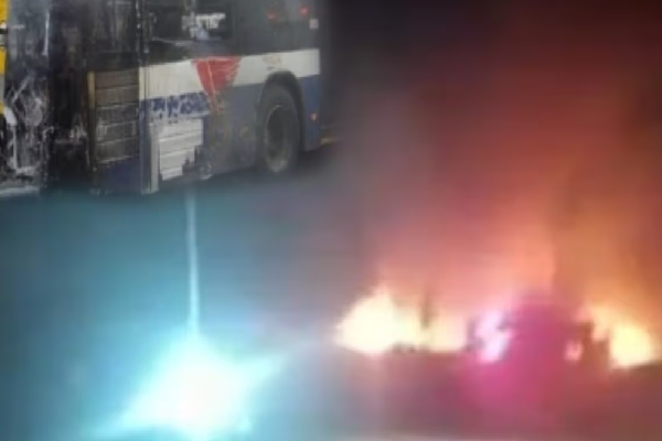 வெளிநாடொன்றில் கோர விபத்து; 42 இந்தியர்கள் பலி | Accident Saudi Umrah Pilgrims 42 Death Indians வெளிநாடொன்றில் கோர விபத்து; 42 இந்தியர்கள் பலி | Accident Saudi Umrah Pilgrims 42 Death Indians