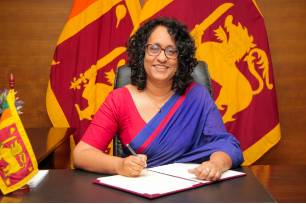 பிரதமர் ஹரிணி அமரசூரியவின் புதுவருட வாழ்த்துச் செய்தி! | Prime Minister Harini New Year S Greetings