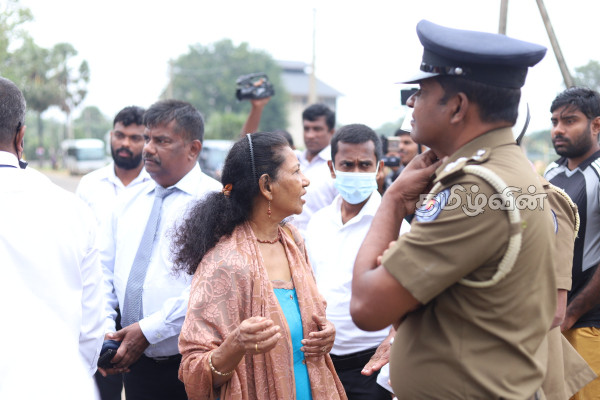காணாமல் ஆக்கப்பட்டவர்களின் உறவினர்கள் முல்லைத்தீவில் போராட்டம்(video) | Relatives Of Missing Persons Protest In Mullaitivi