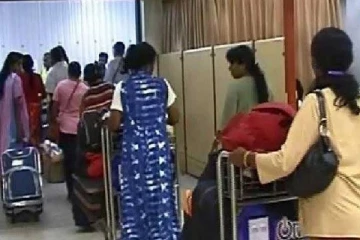 சவூதிக்குப் பணிப்பெண்ணாகச் சென்ற மலையகத் தாய் கதறல் : காப்பாற்றுமாறு கோரிக்கை