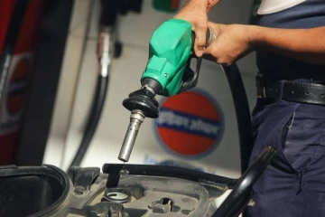 எரிபொருள் விலை குறைப்பு தொடர்பில் வெளியான தகவல்